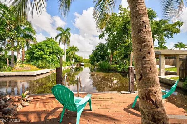 2043 Estey AVE, Naples, FL 34104