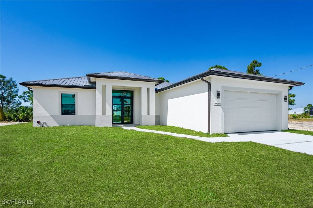 2512 Mabry ST S, Alva, FL 33920