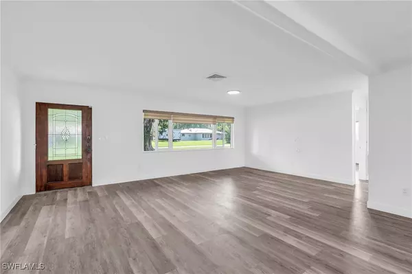 North Fort Myers, FL 33903,55 Aqua LN