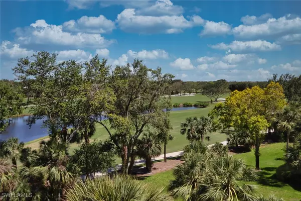 7040 Pelican Bay BLVD #D401, Naples, FL 34108