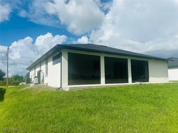 Lehigh Acres, FL 33976,3713 25th ST SW