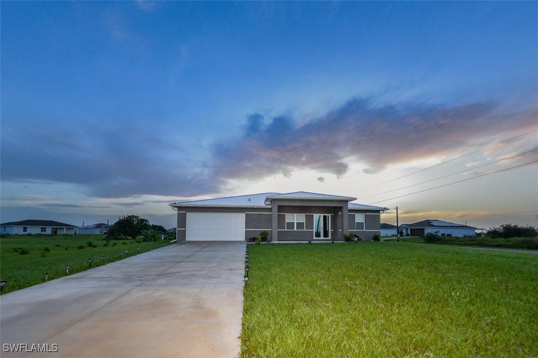 401 Carter CT, Labelle, FL 33935