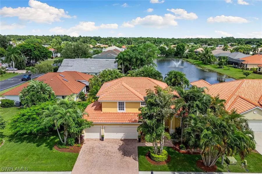 5005 Old Pond DR, Naples, FL 34104