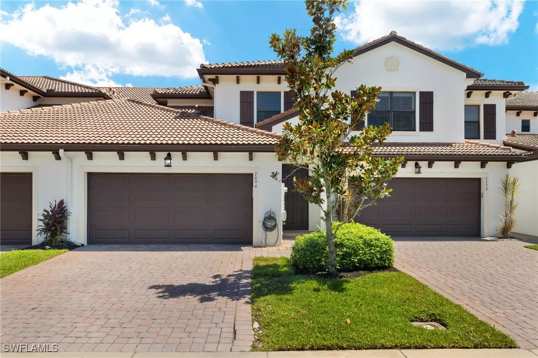 Naples, FL 34120,7694 Bristol CIR