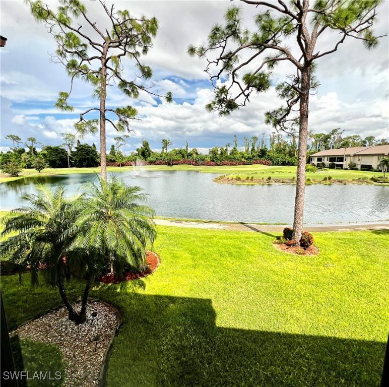 5925 Trailwinds DR #926, Fort Myers, FL 33907