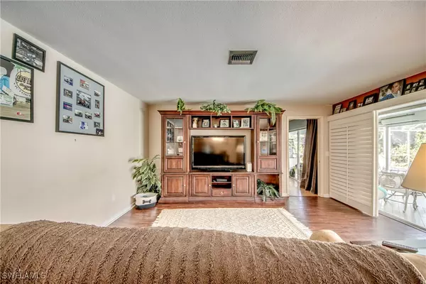 Fort Myers, FL 33919,3651 Putter Point LN