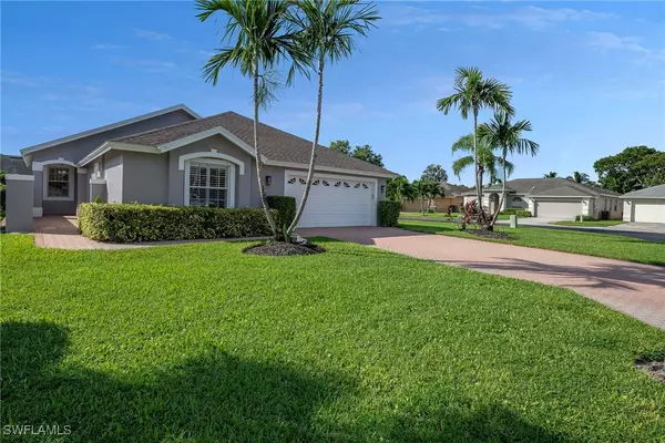 Naples, FL 34104,840 Mount Hood CT
