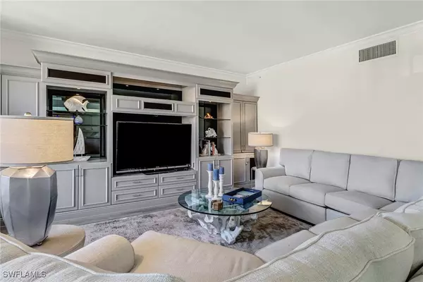 Naples, FL 34102,450 Bayfront PL #4405