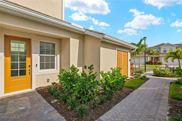 Naples, FL 34112,4646 Arboretum CIR #201