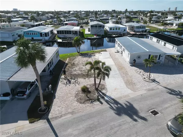 Fort Myers Beach, FL 33931,17740 Bryan CT