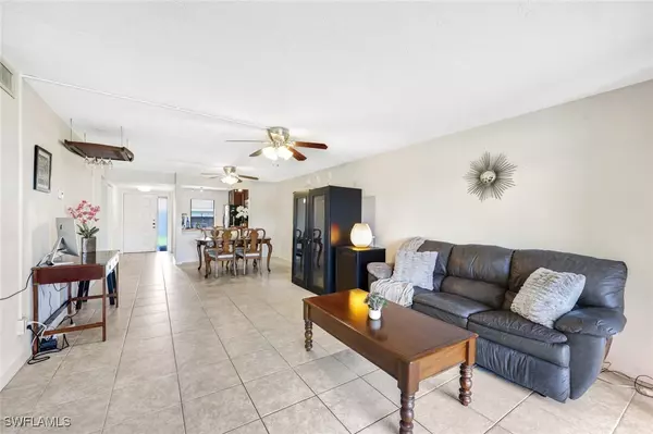 Naples, FL 34110,141 Cypress WAY E #C-2