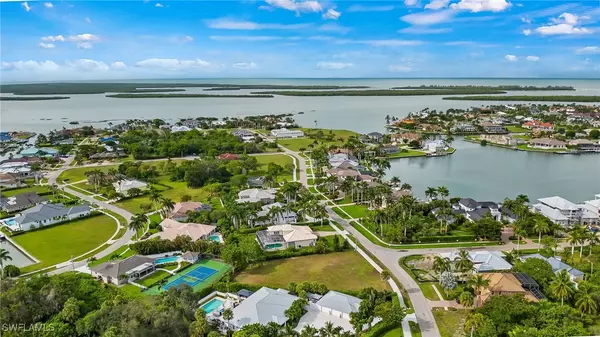 Marco Island, FL 34145,839 Inlet DR