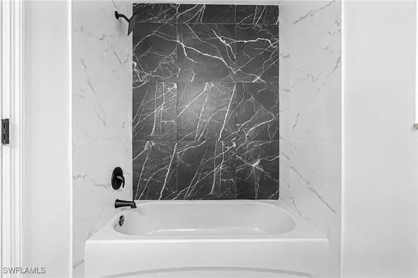 Lehigh Acres, FL 33973,2504 & 2506 Hawalaska ST