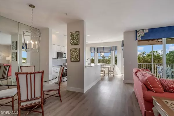 Naples, FL 34112,3820 Sawgrass WAY #3045