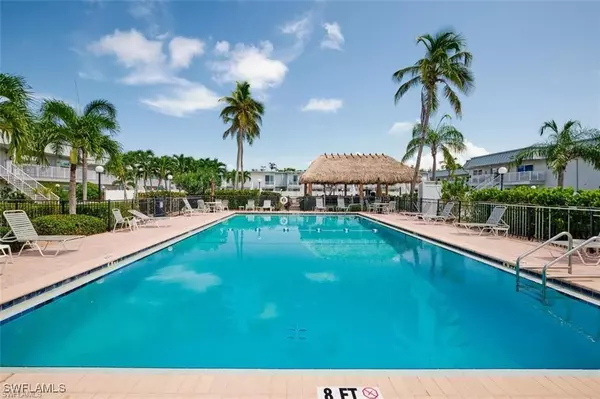 6777 Winkler RD #160,  Fort Myers,  FL 33919