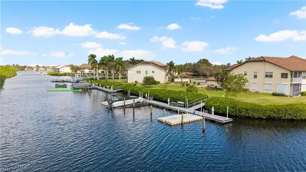 Naples, FL 34114,142 Newport DR #1408