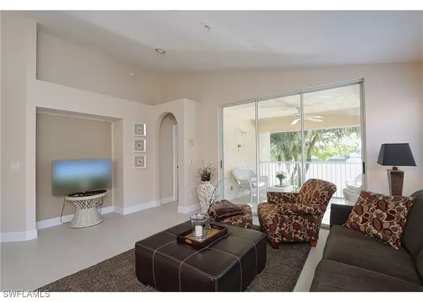 Naples, FL 34119,6544 Huntington Lakes CIR #9-204