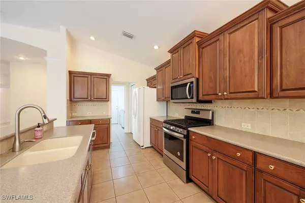 Estero, FL 33928,20411 Rookery DR