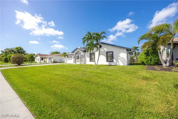 Naples, FL 34104,953 Cardinal ST