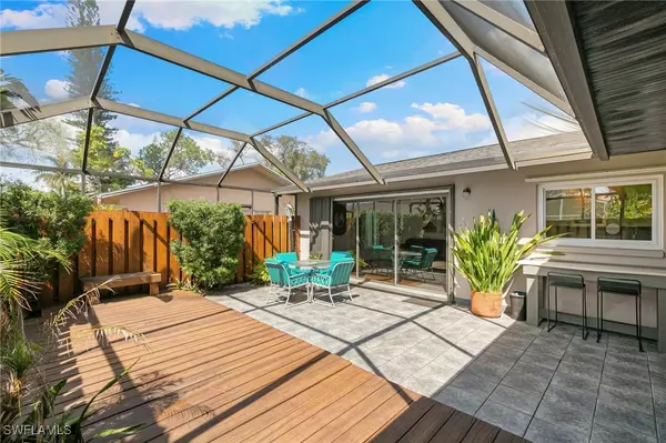 1196 Westlake BLVD,  Naples,  FL 34103