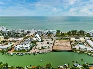 1950 Gulf Shore BLVD N #110, Naples, FL 34102