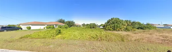 4202 30th ST SW, Lehigh Acres, FL 33976