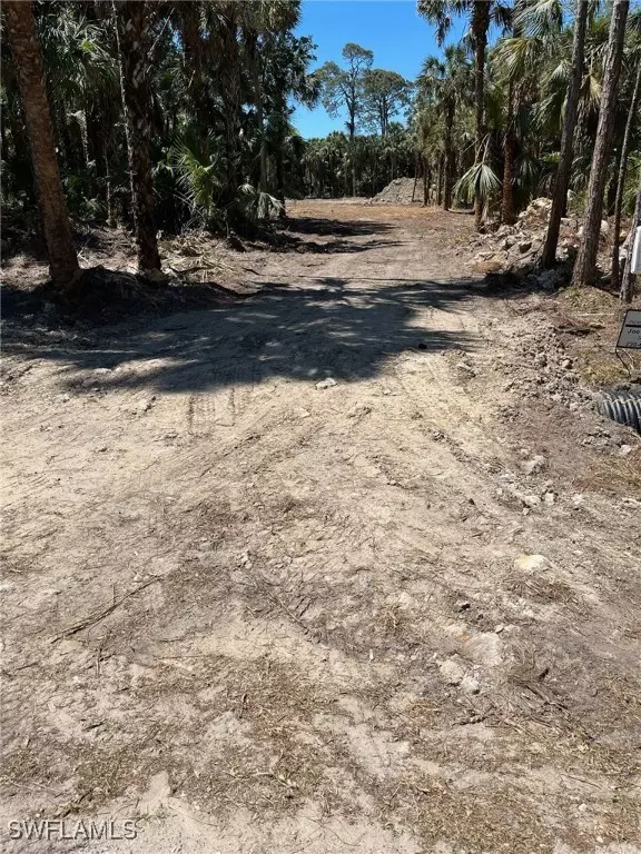 Naples, FL 34120,Address not disclosed