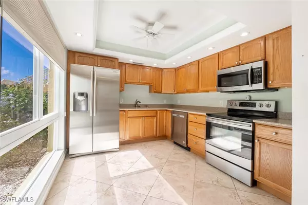 Naples, FL 34112,355 Palm DR #1