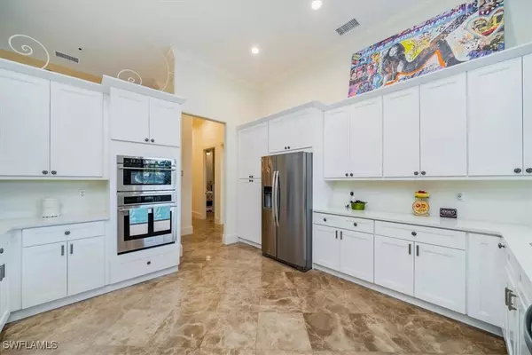Naples, FL 34119,425 Terracina CT