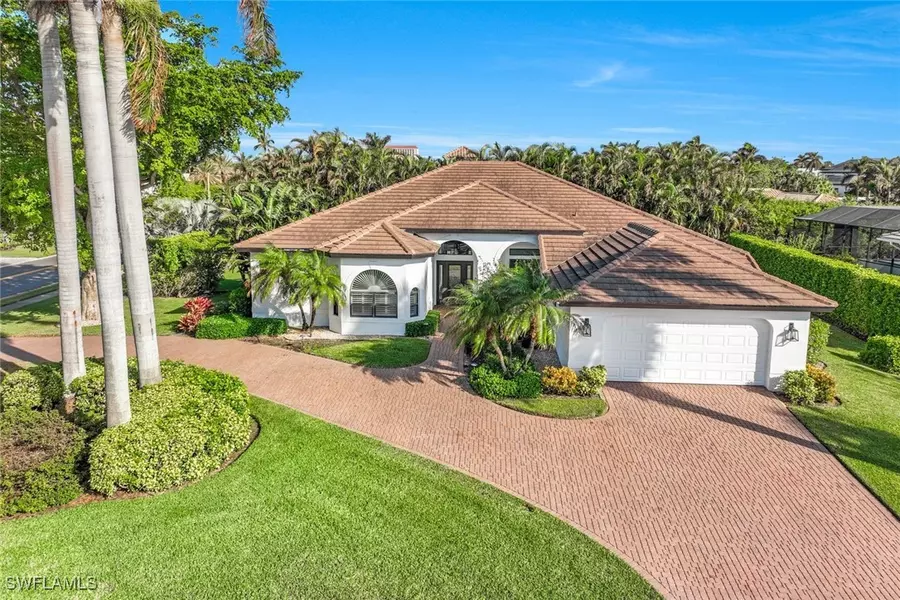 503 Turtle Hatch LN, Naples, FL 34103