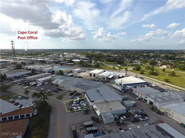 Cape Coral, FL 33990,1203 SE 9th TER