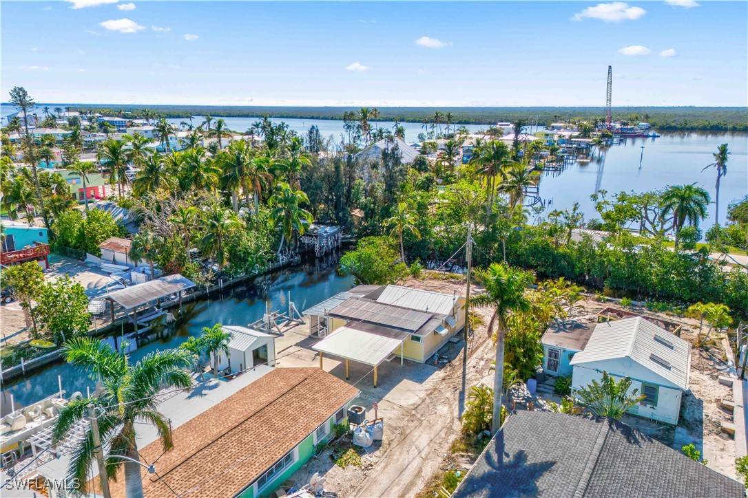 Matlacha, FL 33993,2655 Pine ST