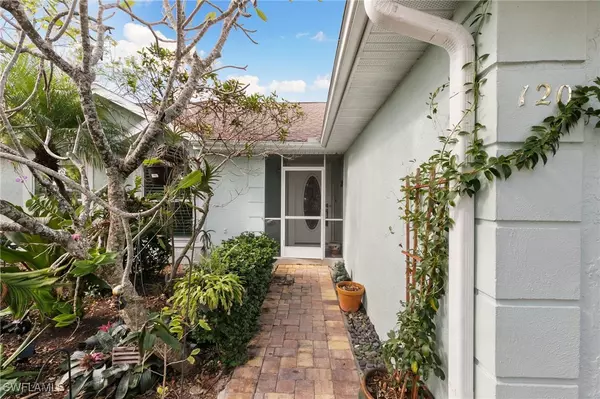 Marco Island, FL 34145,120 Sand Hill ST