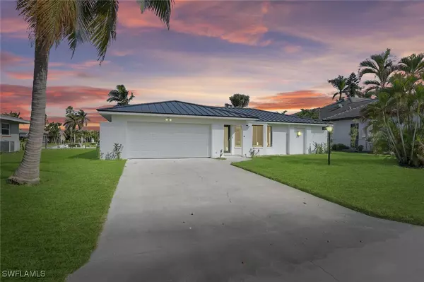 Cape Coral, FL 33904,1721 SE 44th ST