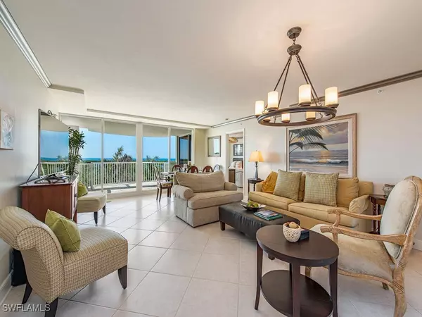 Naples, FL 34108,6849 Grenadier BLVD #502