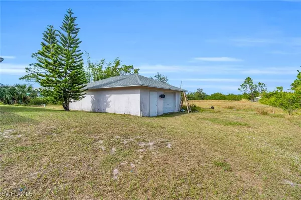 Lehigh Acres, FL 33971,5412 3rd ST W