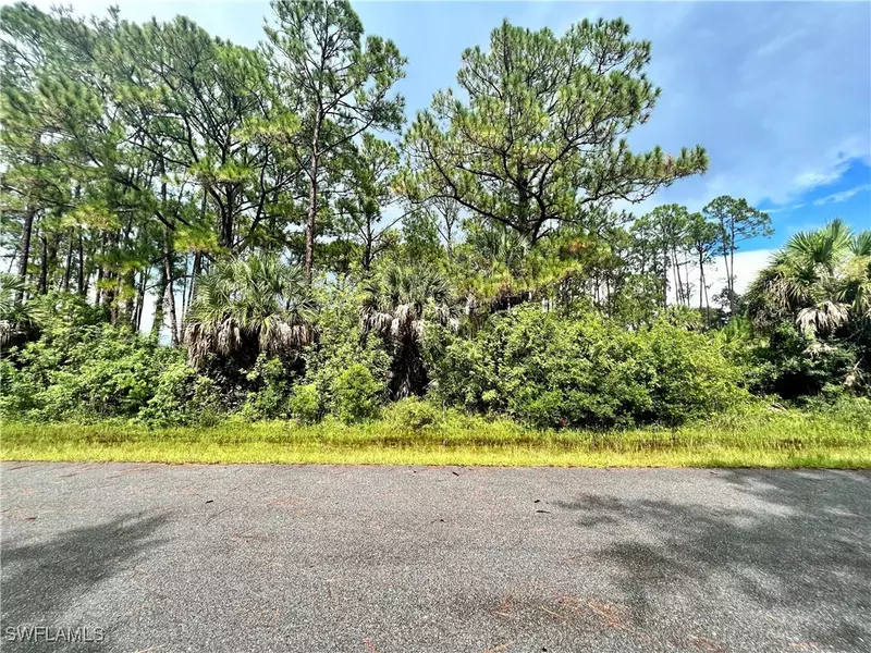 420 Bonsell LN, Port Charlotte, FL 33953