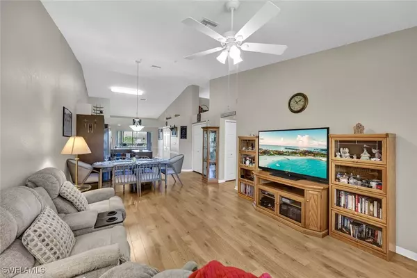 Bonita Springs, FL 34134,28881 Bermuda Lago CT #302