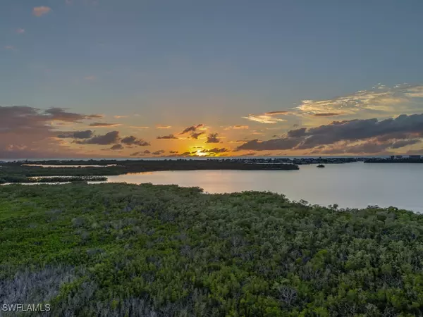 Bonita Springs, FL 34134,4811 Island Pond CT #1104