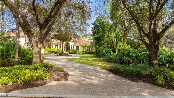 2737 Buckthorn WAY,  Naples,  FL 34105