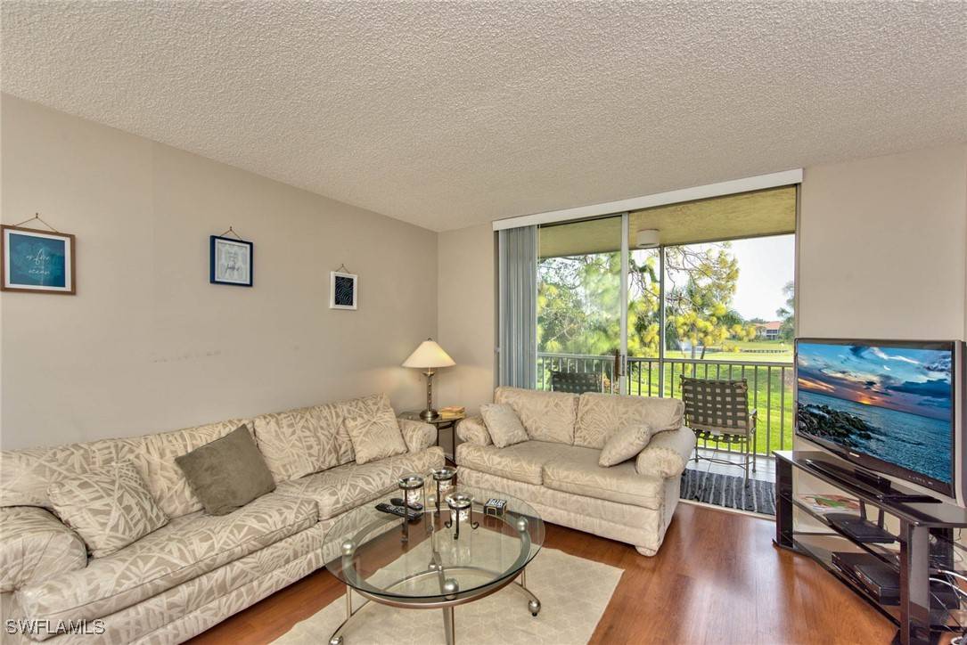 Naples, FL 34105,175 Turtle Lake CT #210
