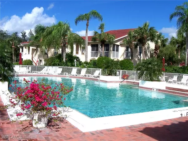 107 Tuscana CT #405, Naples, FL 34119