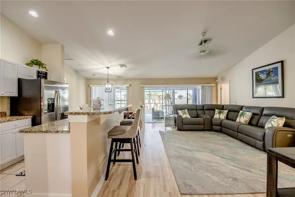 Cape Coral, FL 33909,922 NE 12th TER