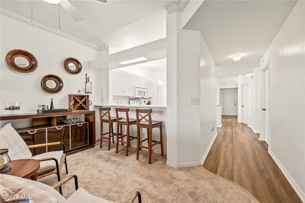 Naples, FL 34104,280 Robin Hood CIR #101