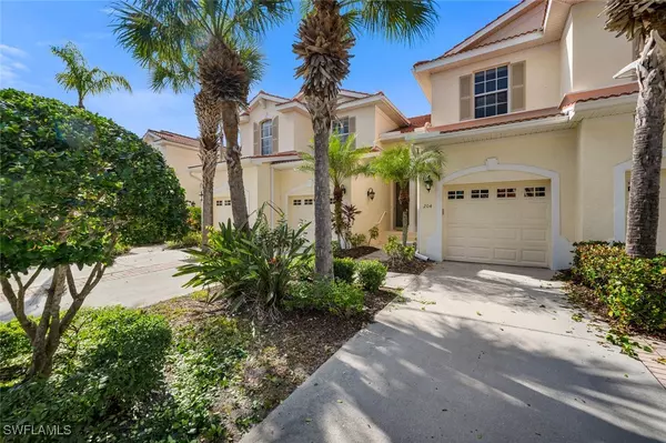 Naples, FL 34112,4665 Winged Foot CT #4-204