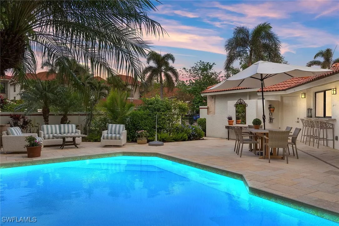 Naples, FL 34108,5893 Via Lugano #2.15