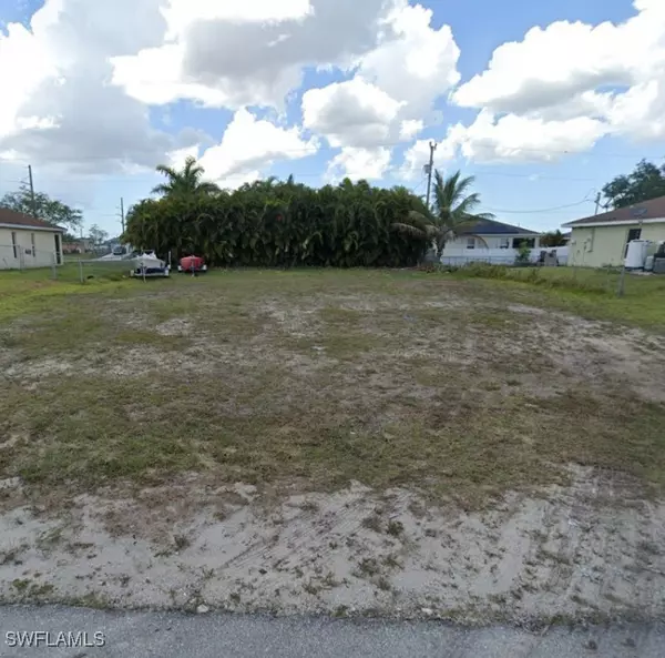 Cape Coral, FL 33909,2730 NE 2nd PL