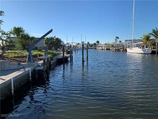 St James City, FL 33956,3792 Blueberry LN