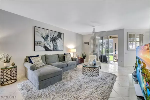 300 L Ambiance CIR #3-105, Naples, FL 34108