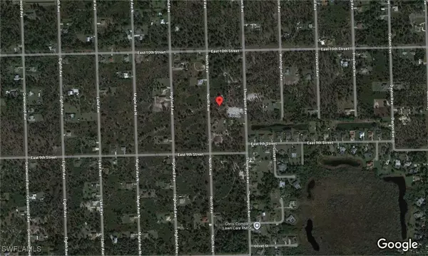 910 North AVE, Lehigh Acres, FL 33972